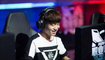 狗仔爆料直播周翊然视频,周翊然幕后生活片段曝光  第3张